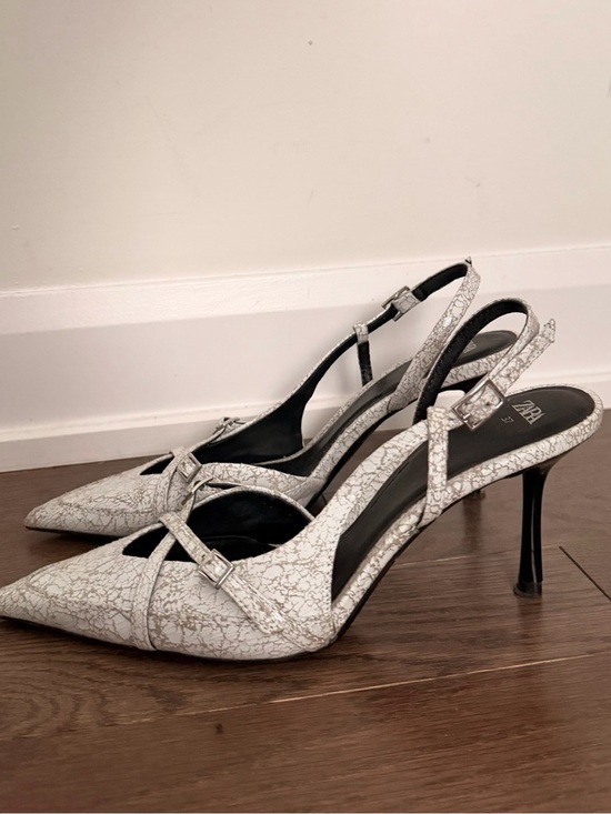 Zara Shoes - Zara White Cracked-Texture Slingback Pointed-Toe Heels
